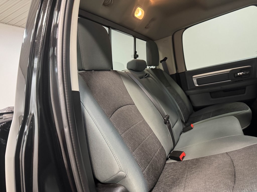 2019 Ram 1500 Classic SLT photo 61