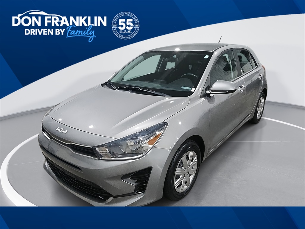 2023 Kia Rio 5-Door S's photo