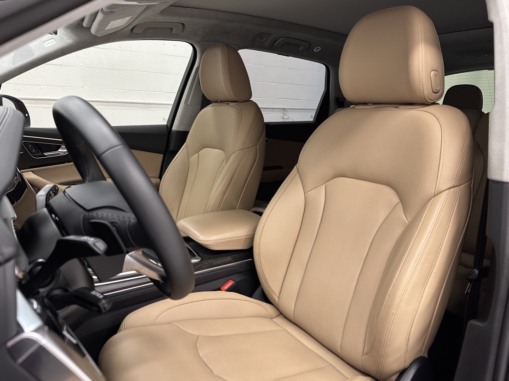 2022 Audi Q7 55 Prestige photo 13