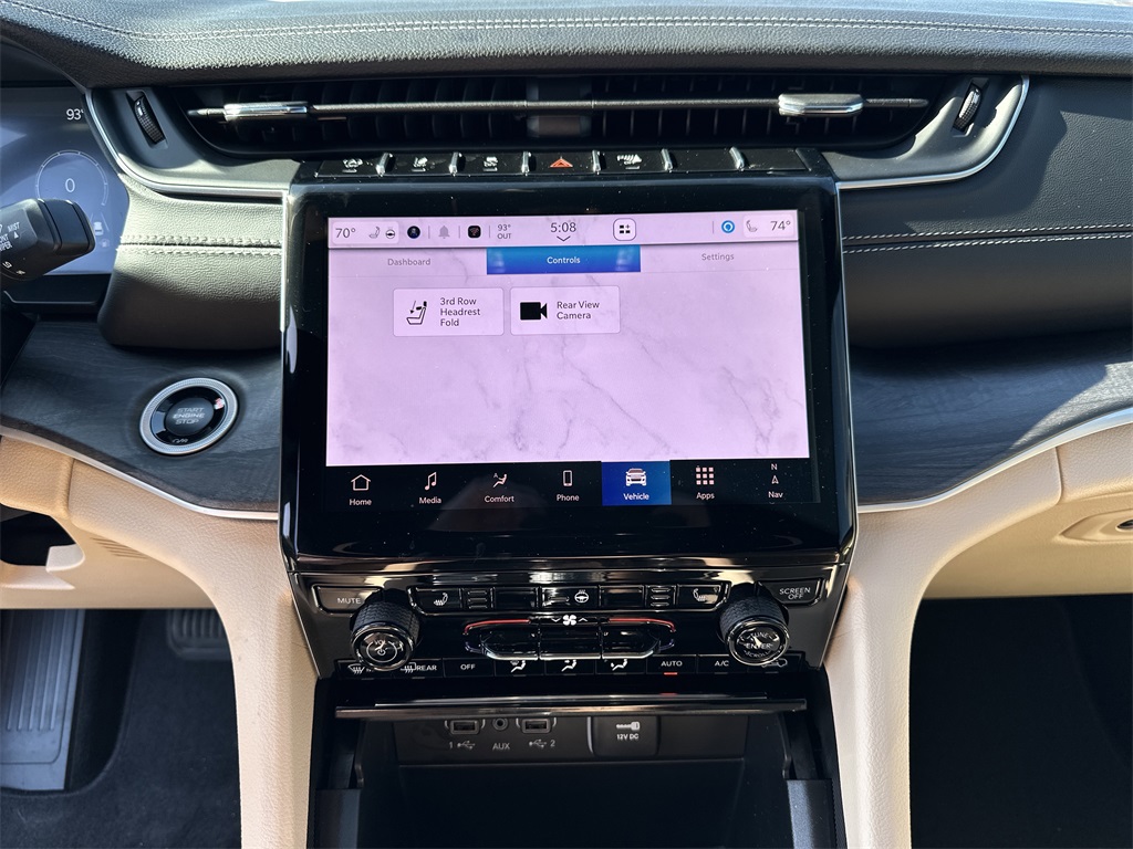 2025 Jeep Grand Cherokee Limited photo 19