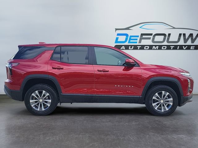 2026 Chevrolet Equinox LT photo 2