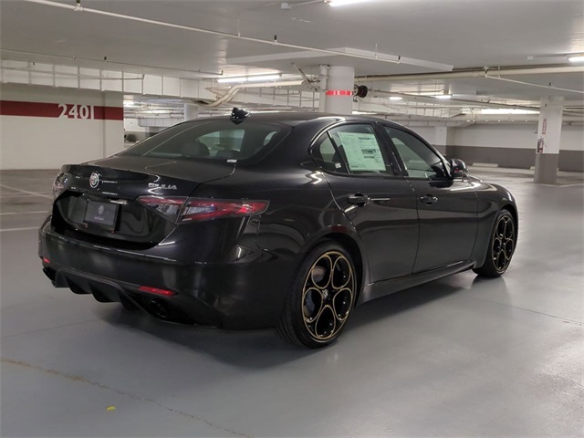 2025 Alfa Romeo Giulia SPRINT photo 7