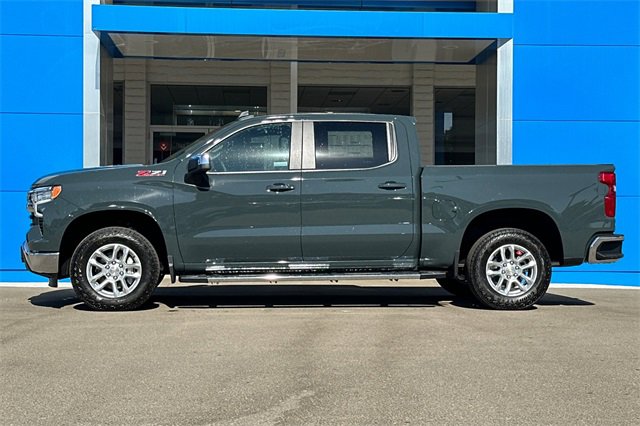 2025 Chevrolet Silverado 1500 LT photo 7
