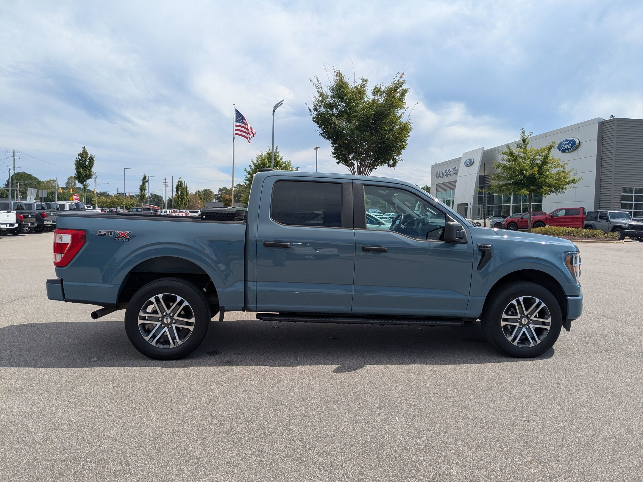 2023 Ford F-150 XL photo 7
