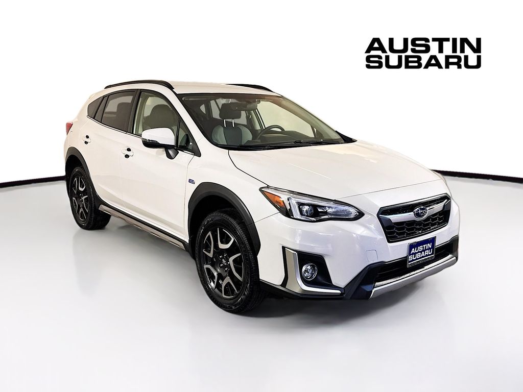 2020 Subaru Crosstrek Hybrid's photo
