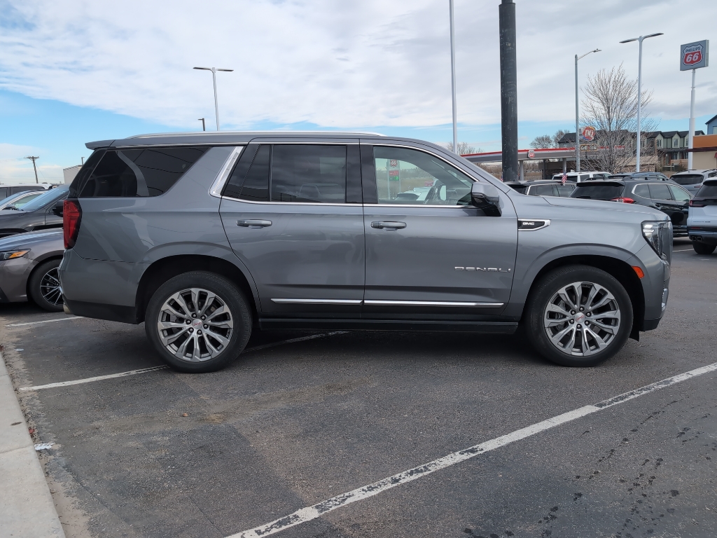 2021 Gmc Yukon Denali photo 4