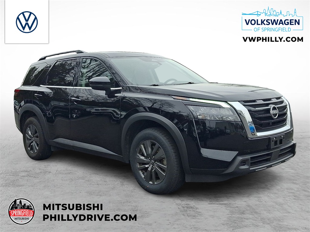 2024 Nissan Pathfinder SV's photo