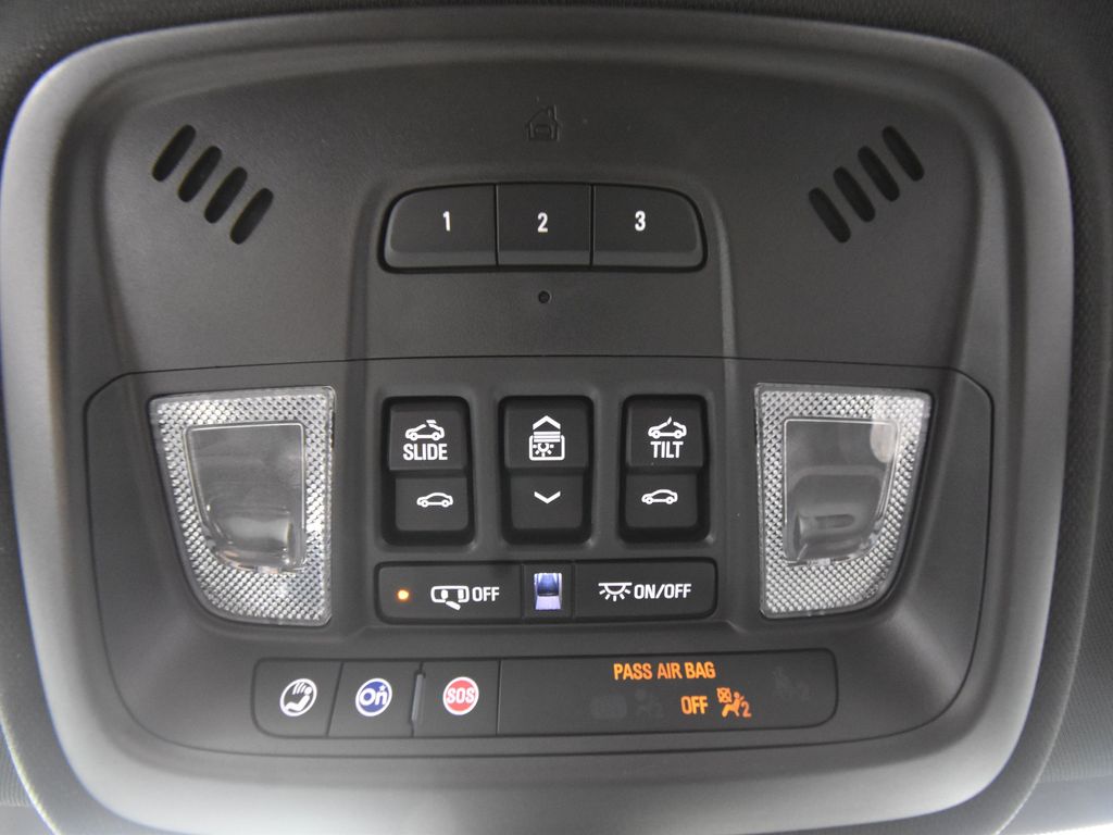 2023 Chevrolet Traverse RS photo 26