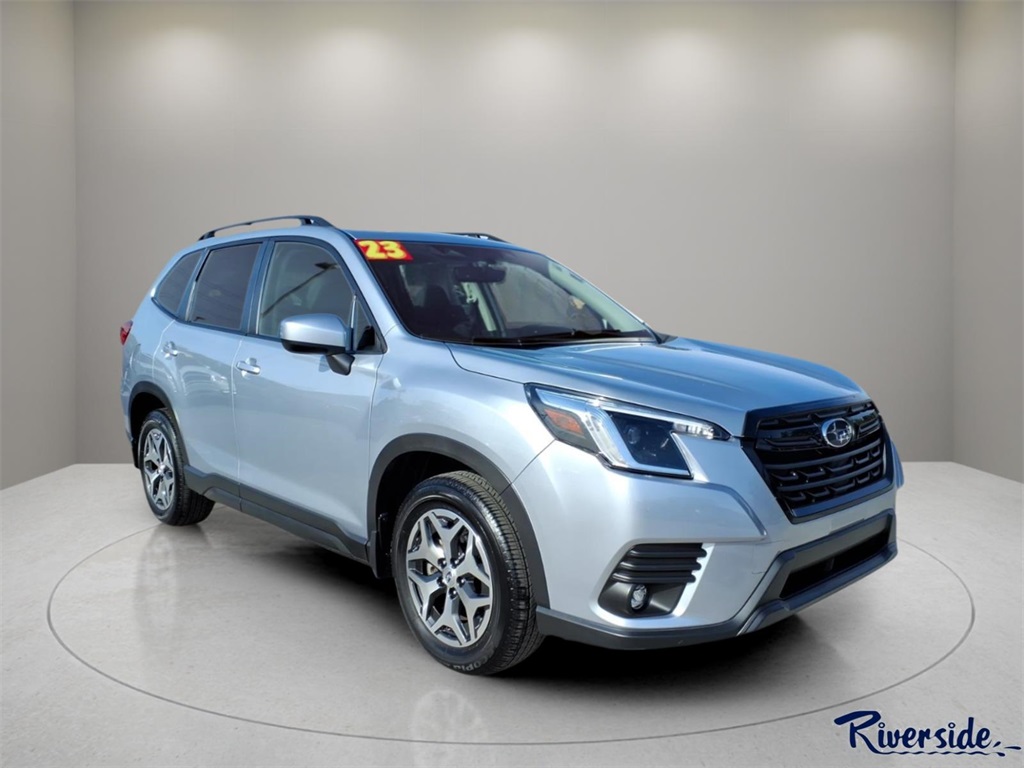 2024 Subaru Forester Premium