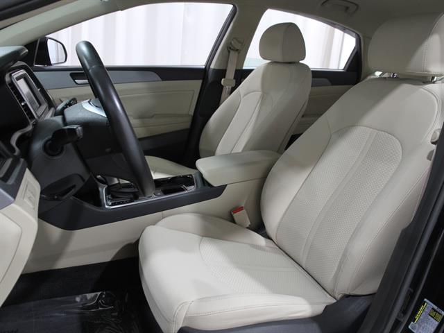 2018 Hyundai Sonata SEL photo 5