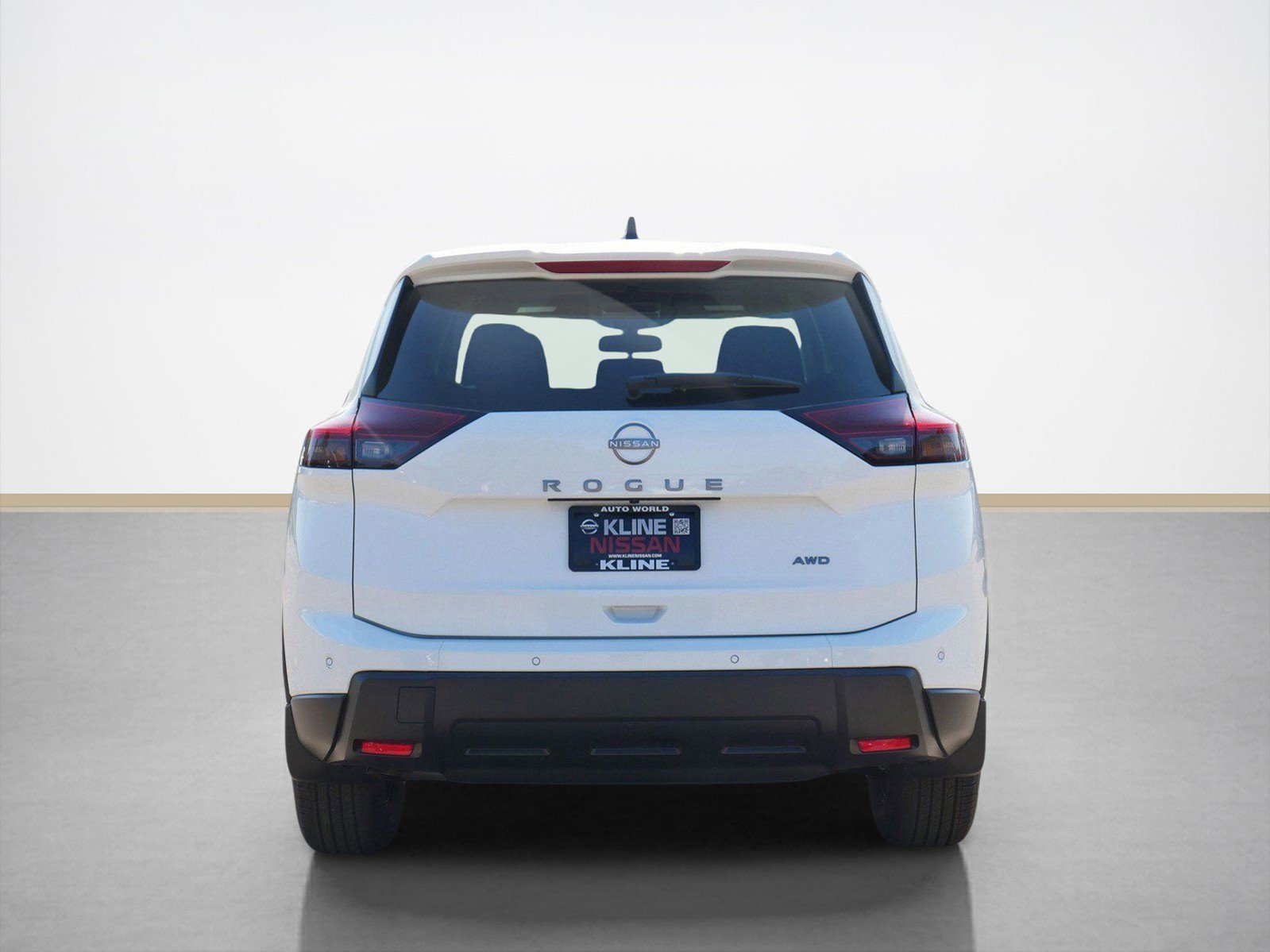 2026 Nissan Rogue S photo 3