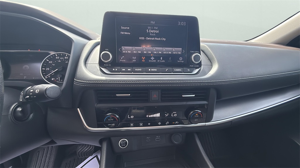 2023 Nissan Rogue SV AWD photo 9