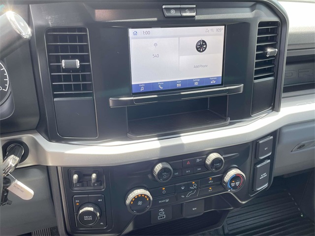 2025 Ford F-350 photo 8