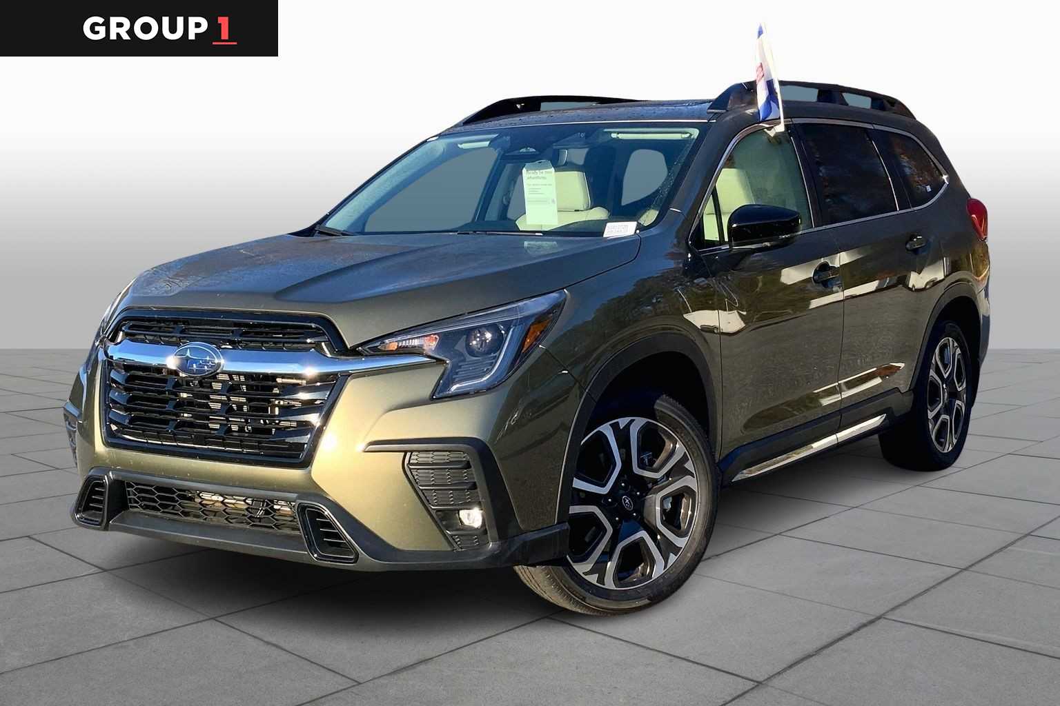 2025 Subaru Ascent Limited's photo