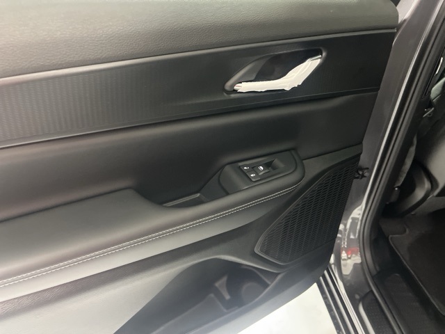 2025 Jeep Grand Cherokee Laredo X photo 25