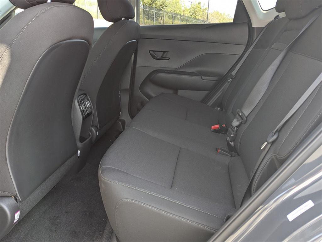 2025 Hyundai Kona Electric SEL photo 26