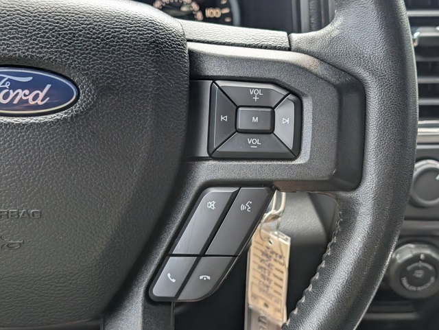 2017 Ford F-150 XLT photo 23