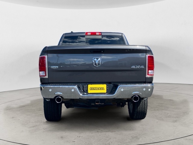 2017 Ram 1500 Laramie photo 5