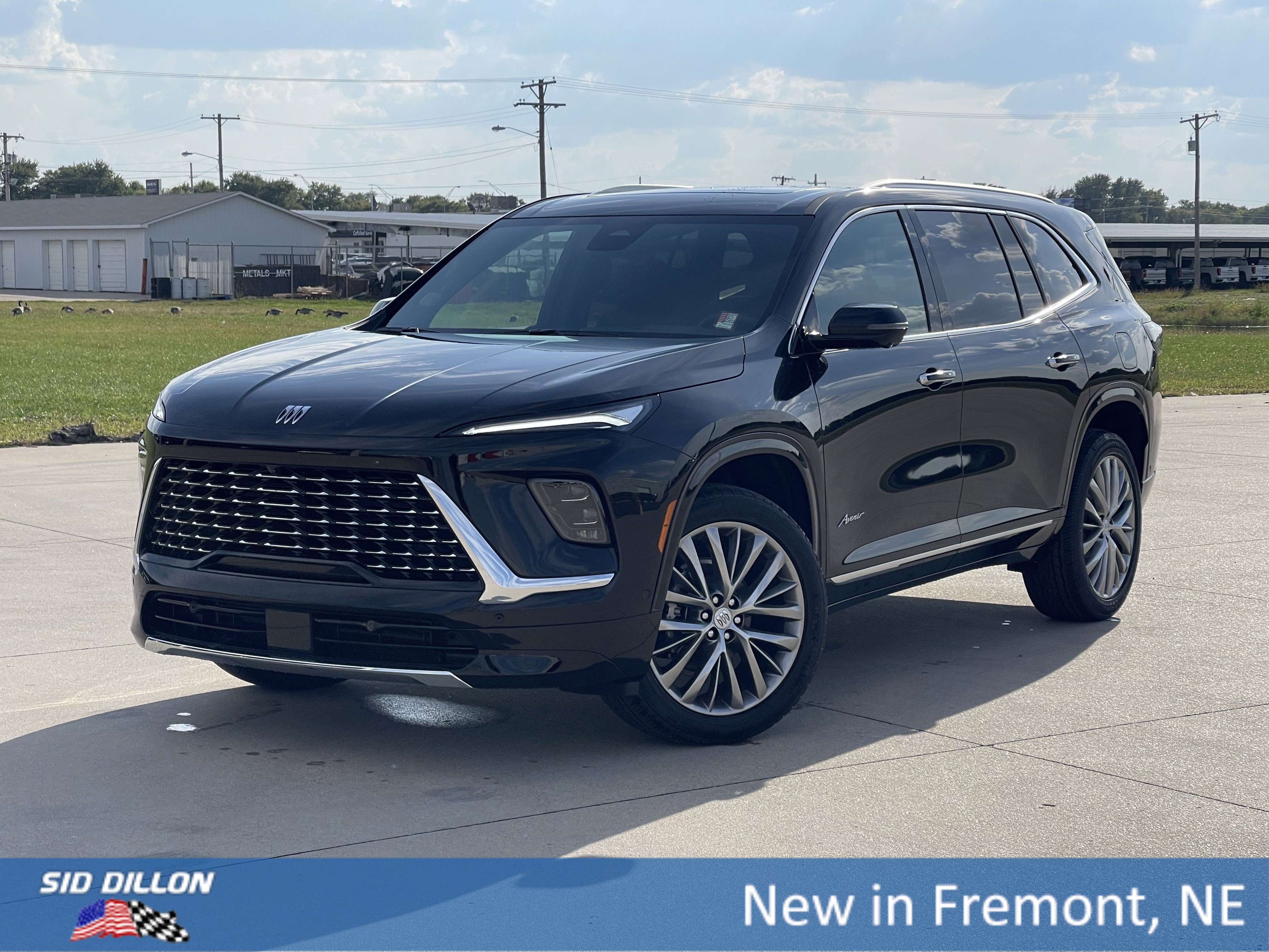 2026 Buick Enclave Avenir's photo