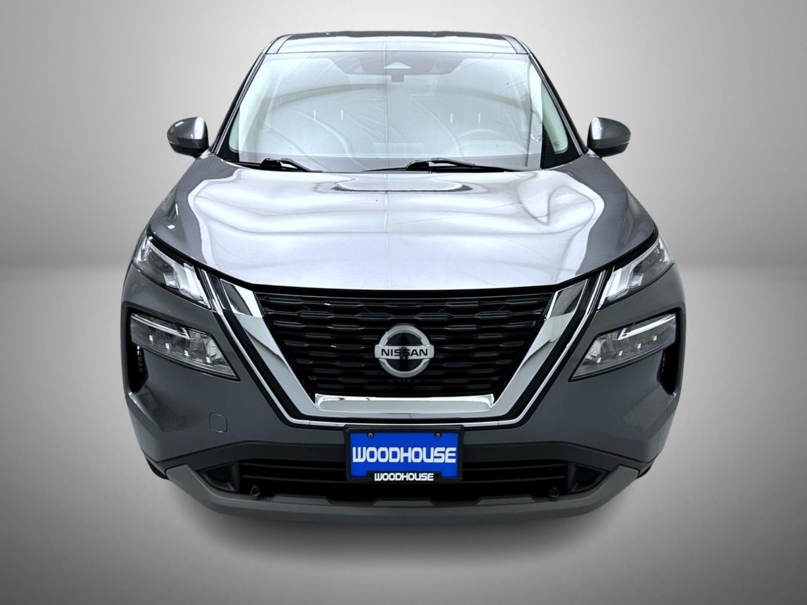 2021 Nissan Rogue SV photo 2