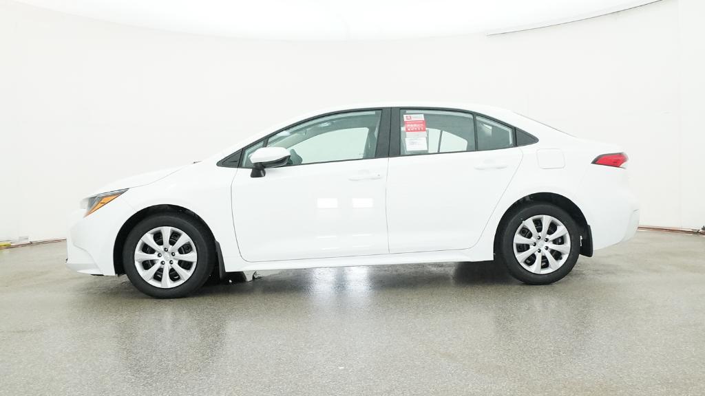 2025 Toyota Corolla LE photo 8