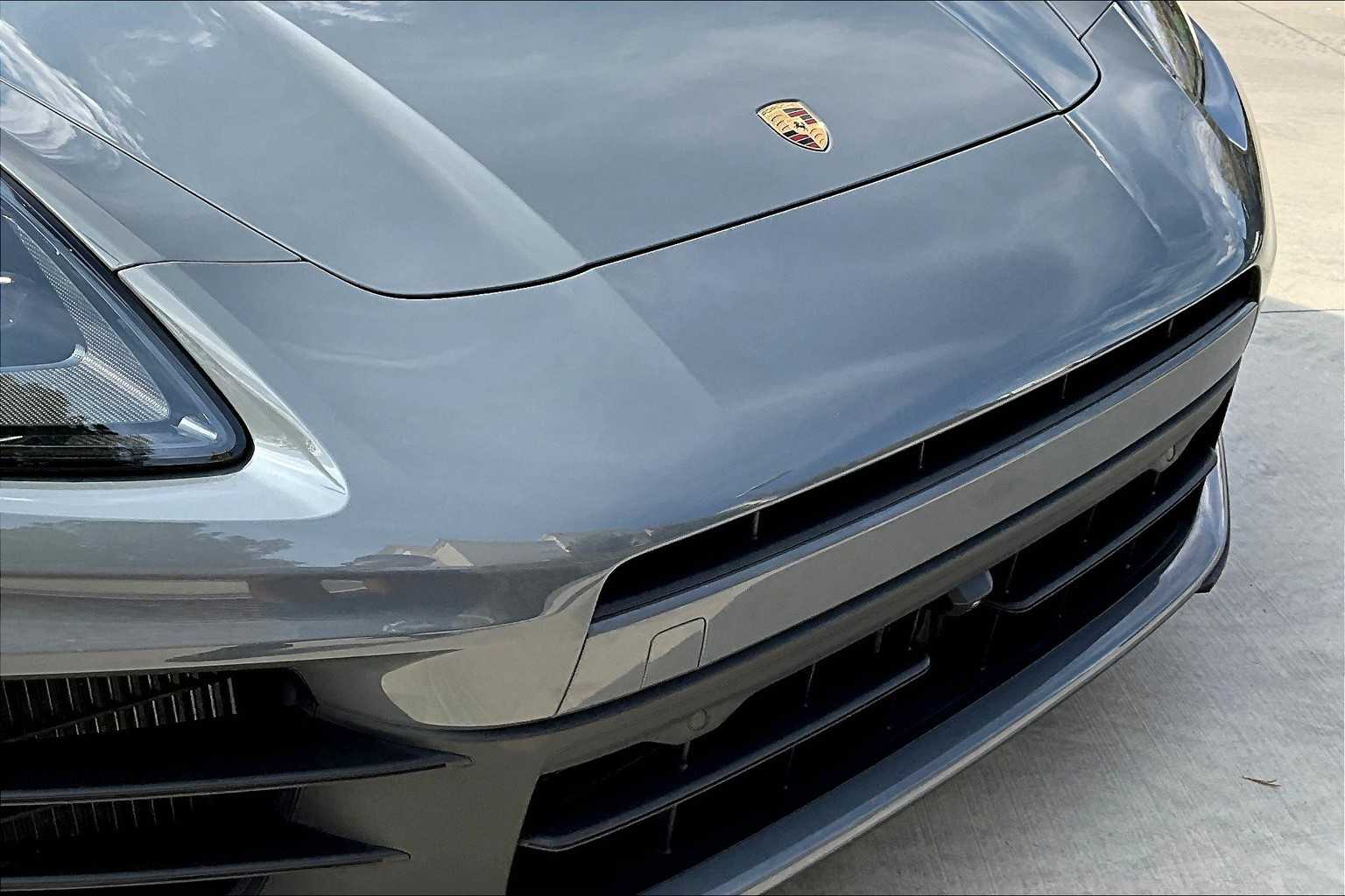 2025 Porsche Panamera 4 photo 20