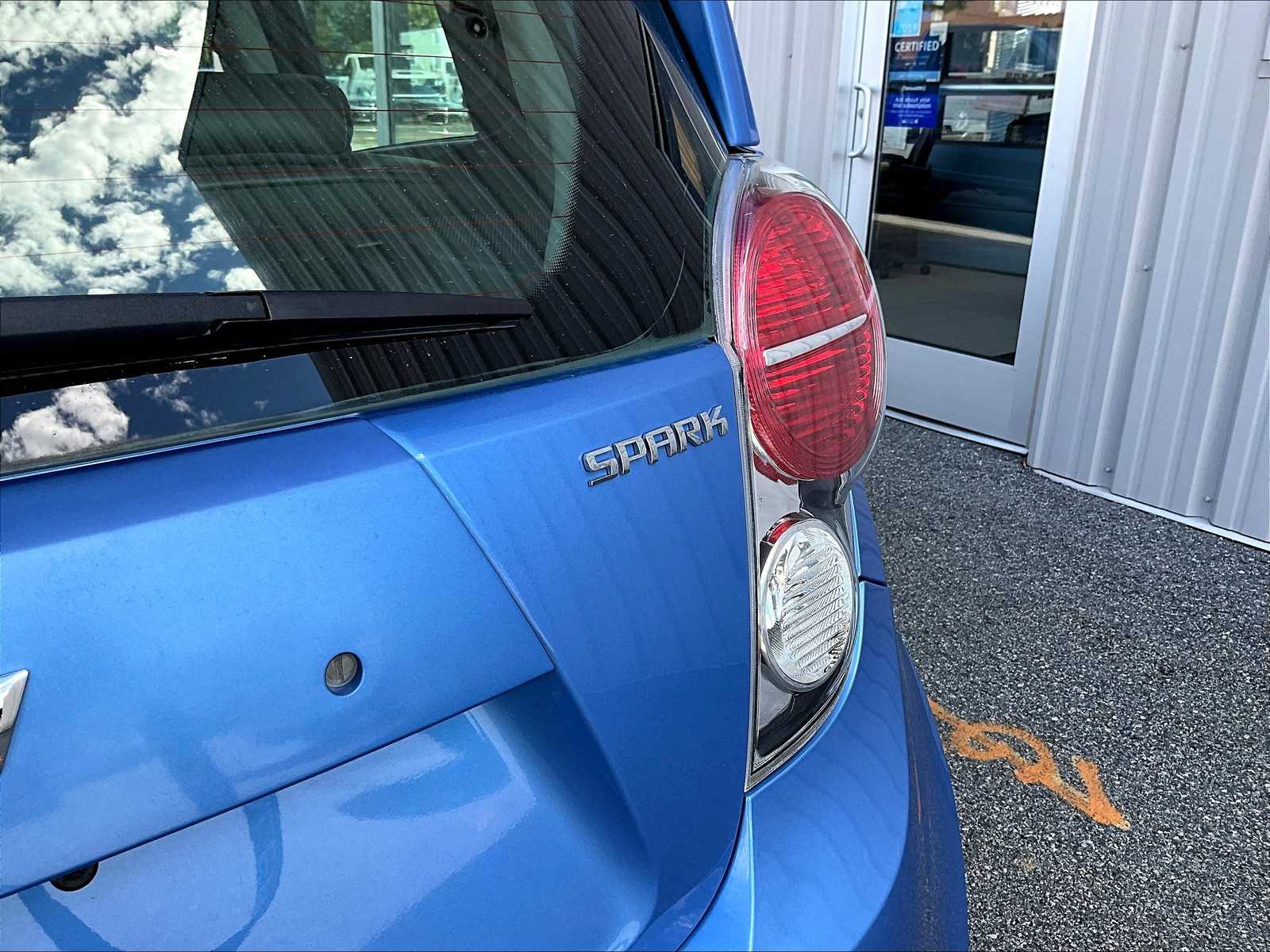 2014 Chevrolet Spark LS photo 23