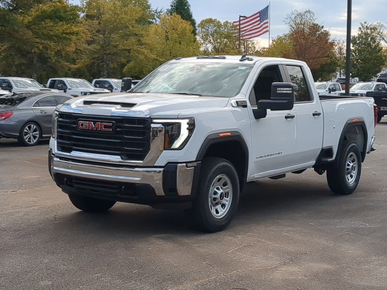 2026 GMC Sierra 2500HD Pro's photo