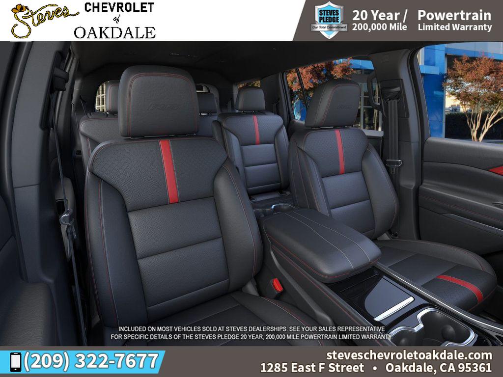 2025 Chevrolet Traverse RS photo 12