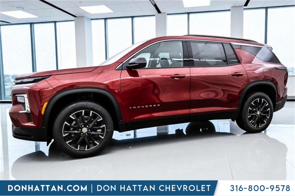 2026 Chevrolet Traverse photo 2
