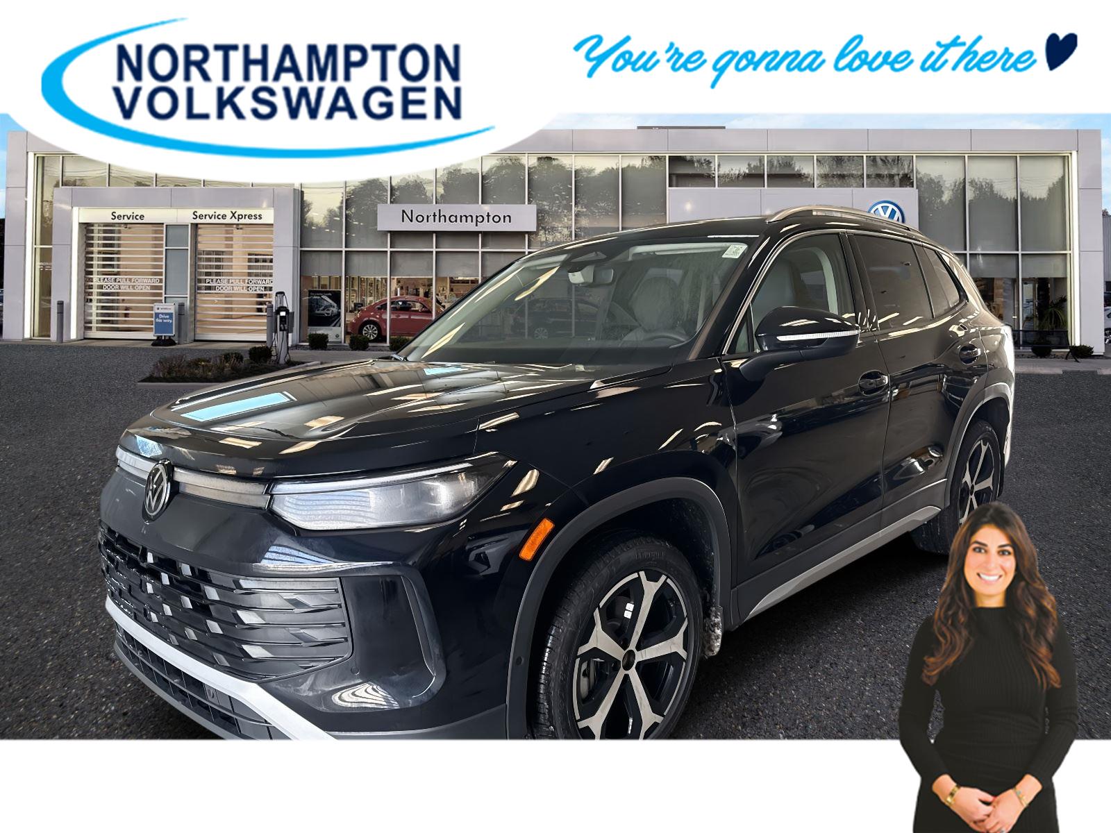 2026 Volkswagen Tiguan SE's photo