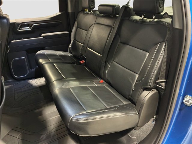 2023 Chevrolet Silverado 1500 RST photo 14