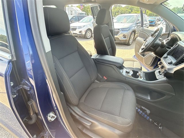 2023 Gmc Acadia SLE photo 17