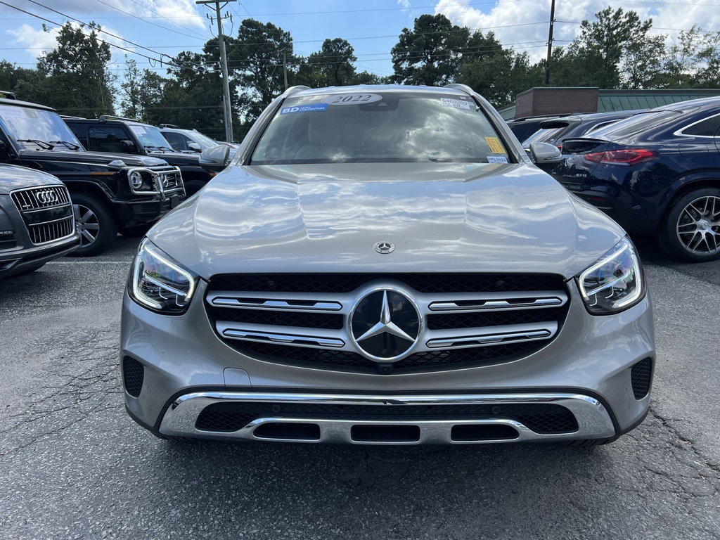 2022 Mercedes Benz GLC 300 photo 2