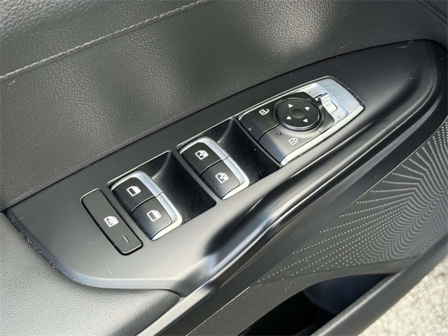 2023 Kia K5 GT-Line photo 27