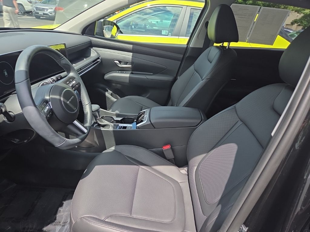 2025 Hyundai Tucson SEL Convenience photo 5