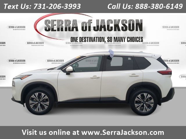 2023 Nissan Rogue SV's photo