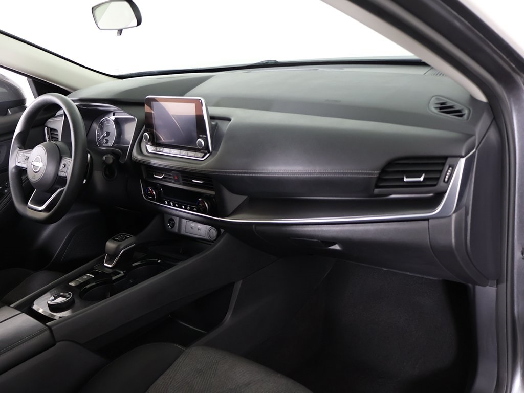 2024 Nissan Rogue SV photo 24