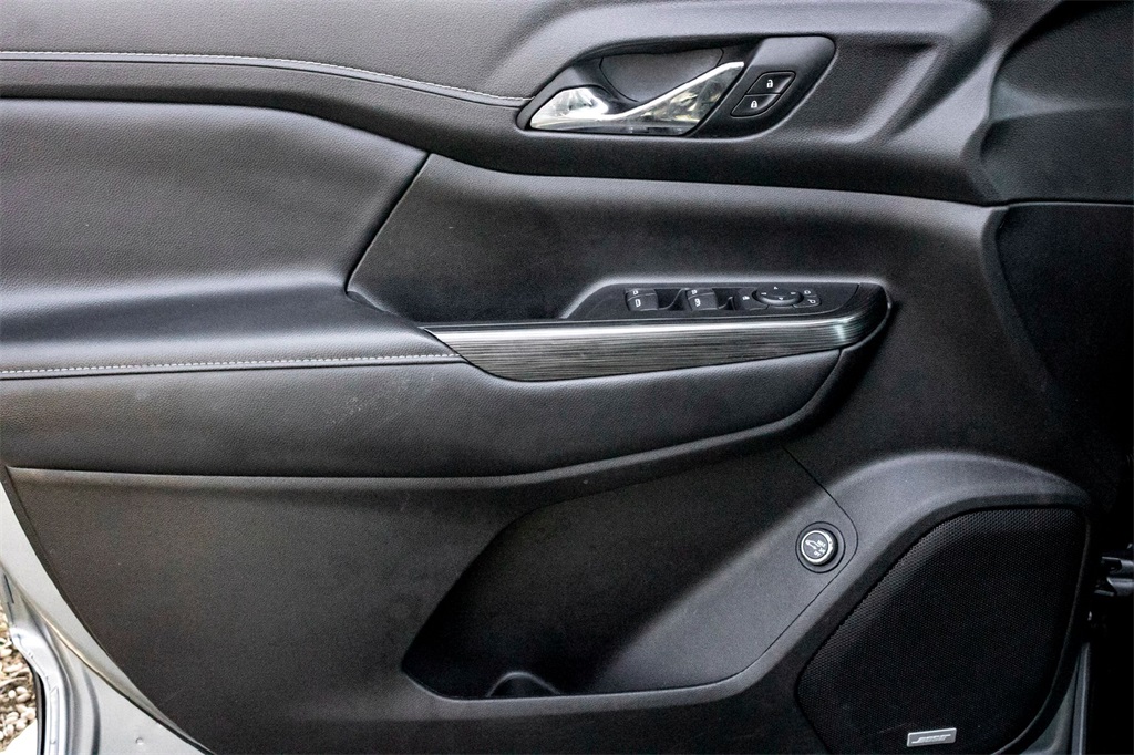 2023 Gmc Acadia SLT photo 10