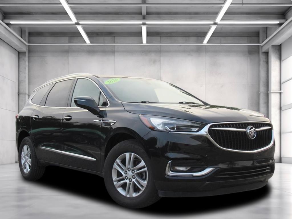 2020 Buick Enclave Essence's photo