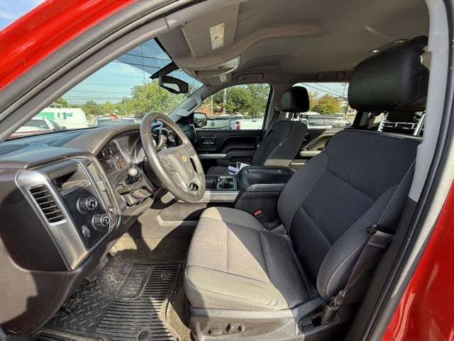 2015 Chevrolet Silverado 1500 LT photo 12