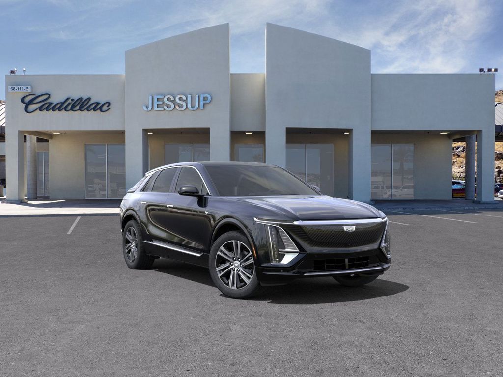 2025 Cadillac LYRIQ