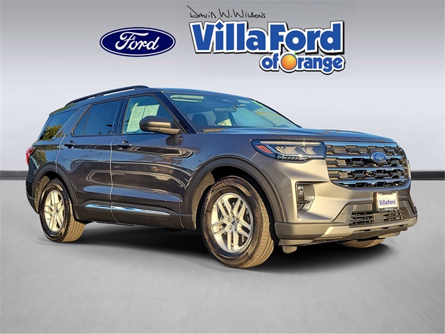 2025 Ford Explorer Active's photo