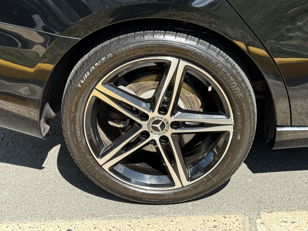2022 Mercedes Benz A 220 4MATIC photo 16