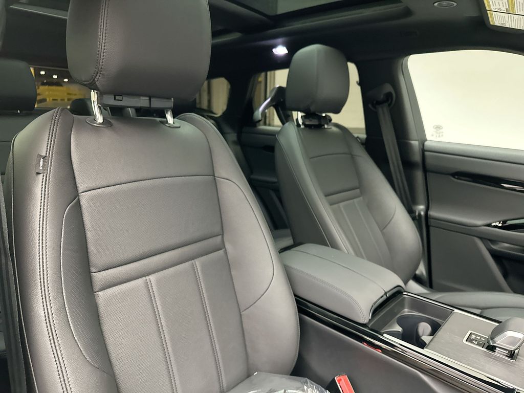 2026 Land Rover Range Rover Evoque S photo 6