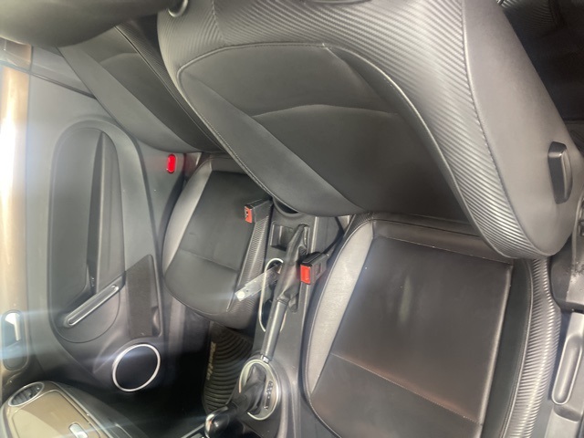 2012 Volkswagen Beetle 2.5L photo 11