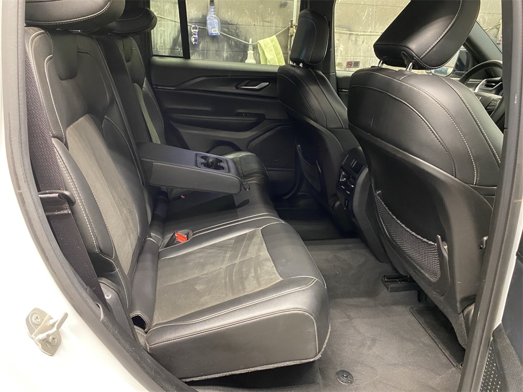 2023 Jeep Grand Cherokee Altitude X photo 25