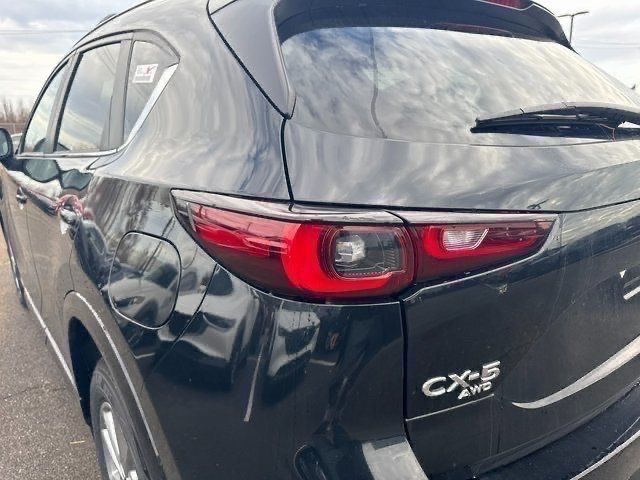 2025 Mazda CX-5 2.5 Select photo 10