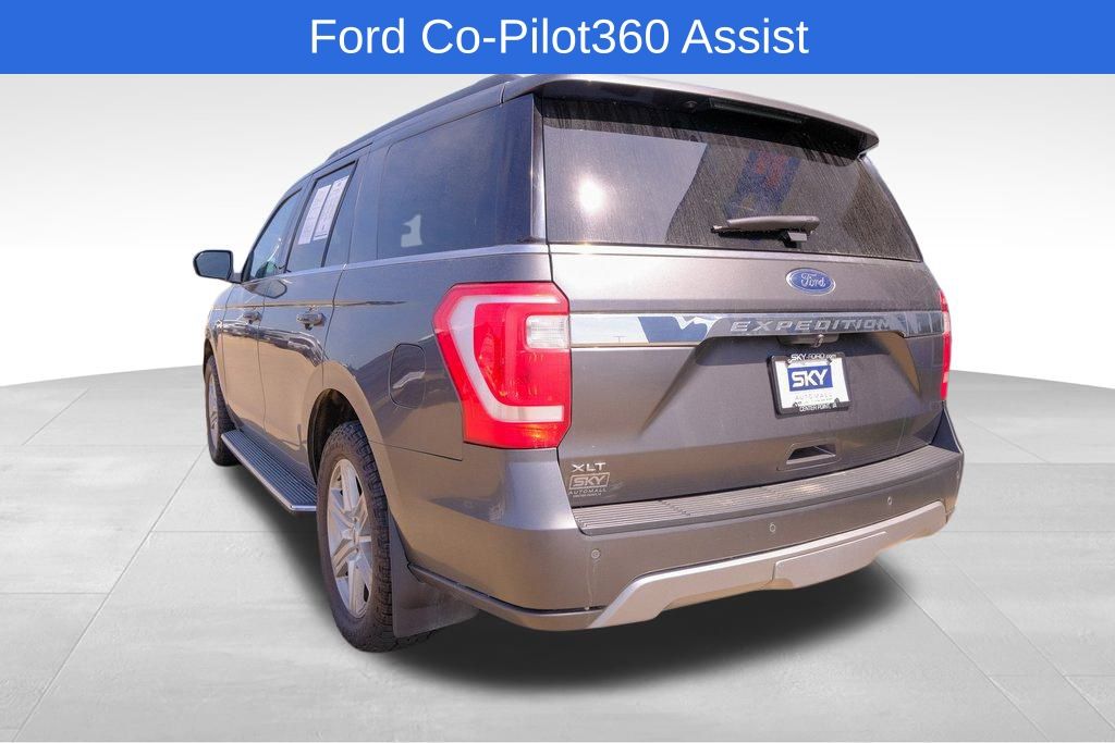 2021 Ford Expedition XLT photo 3
