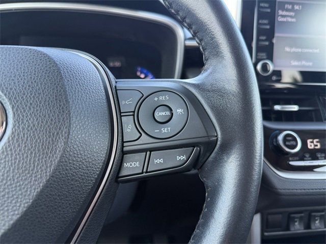 2022 Toyota Corolla Cross XLE photo 21